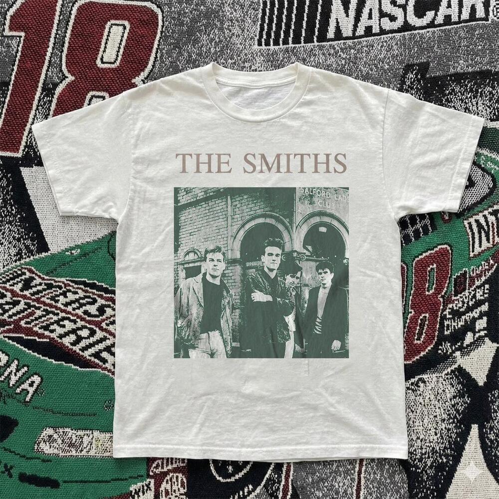 Style The Smiths Salford Lads Club T Shirt - Picture 1 of 4